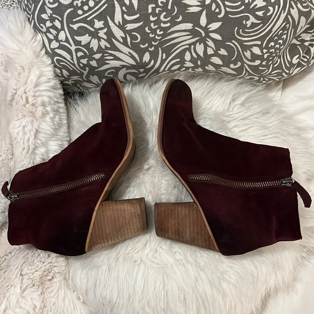 BP Bugundy Maroon Merlot Red Suede Leather Ankle Boots Booties Sz 7